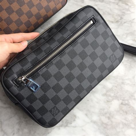 bolso louis vuitton hombre.